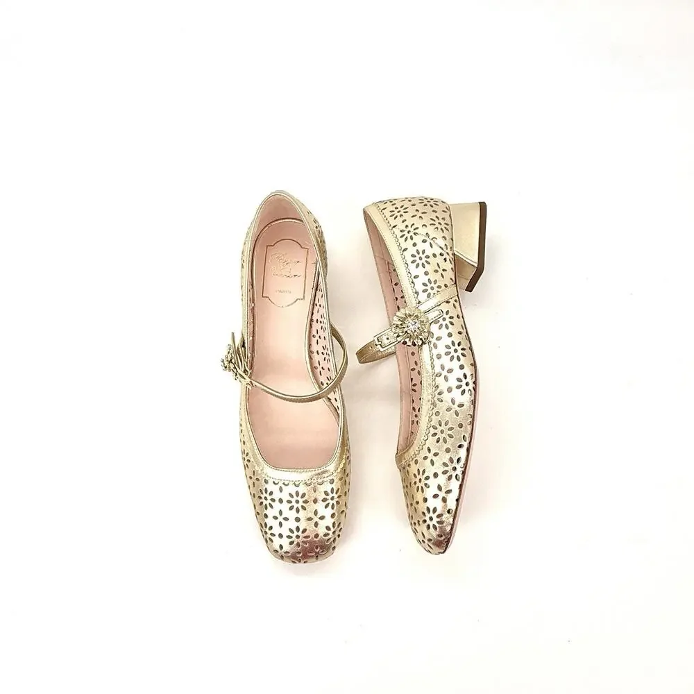 NIB Roger Vivier Tres Vivier 25 Pumps EU 37 US 7 Gold Leather Mary Jane $1,695